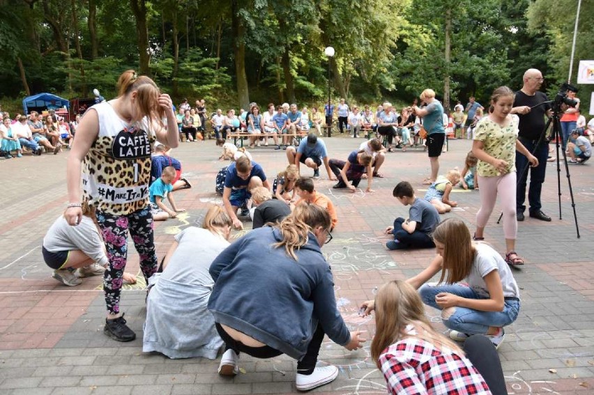 Dzień Integracji z osobami niepełnosprawnymi w Gołańczy pod hasłem muzyki disco polo [FOT+ FILM]