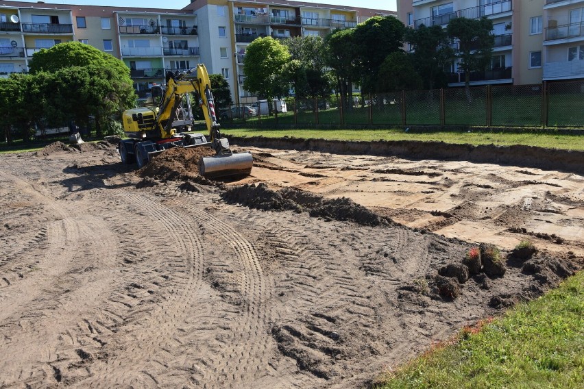 W Sławnie rozpoczęto budowę boiska plażowego [zdjęcia]