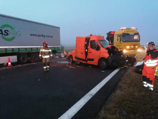 W Płochocinie na 76 kilometrze autostrady A1 zderzyły się cztery auta w tym dwa ciężarowe