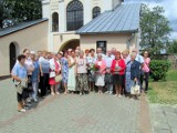 LUBUSKIE Kresowianie z Kosieczyna i Zbąszynka pielgrzymowali do Rokitna, gdzie mają swoją tabliczkę na Kapliczce Matki Ostrobramskiej