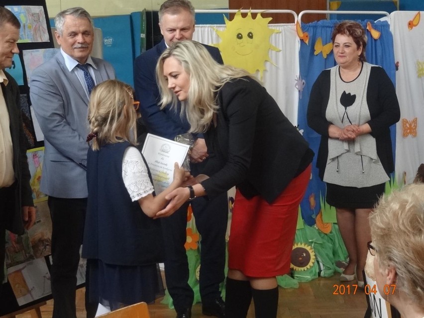 Konkurs dla niepełnosprawnych – Gimnazjum w Kłobucku nagrodziło zwycięzców