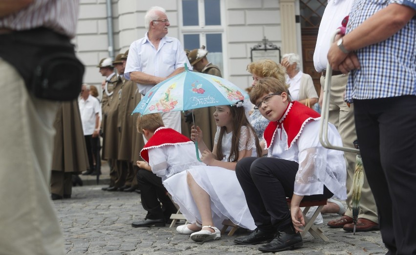 Procesja Bożego Ciała ulicami Rzeszowa.