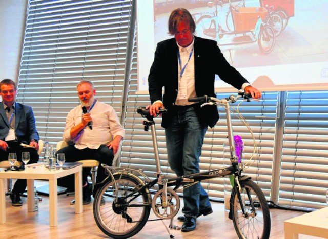 Podczas spotkania prezentowano również nowe rowery, które po złożeniu zajmują bardzo mało miejsca