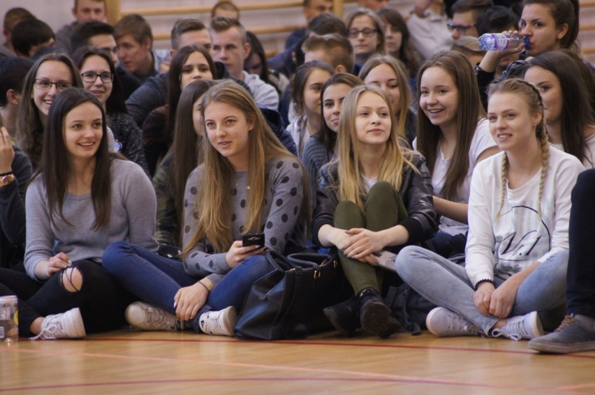 ZSEE w Radomsku: Spotkanie motywacyjne i pokaz wsadów