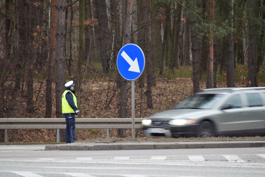 W wypadku na DK 81 w Żorach ranna została jedna osoba. Trasa...