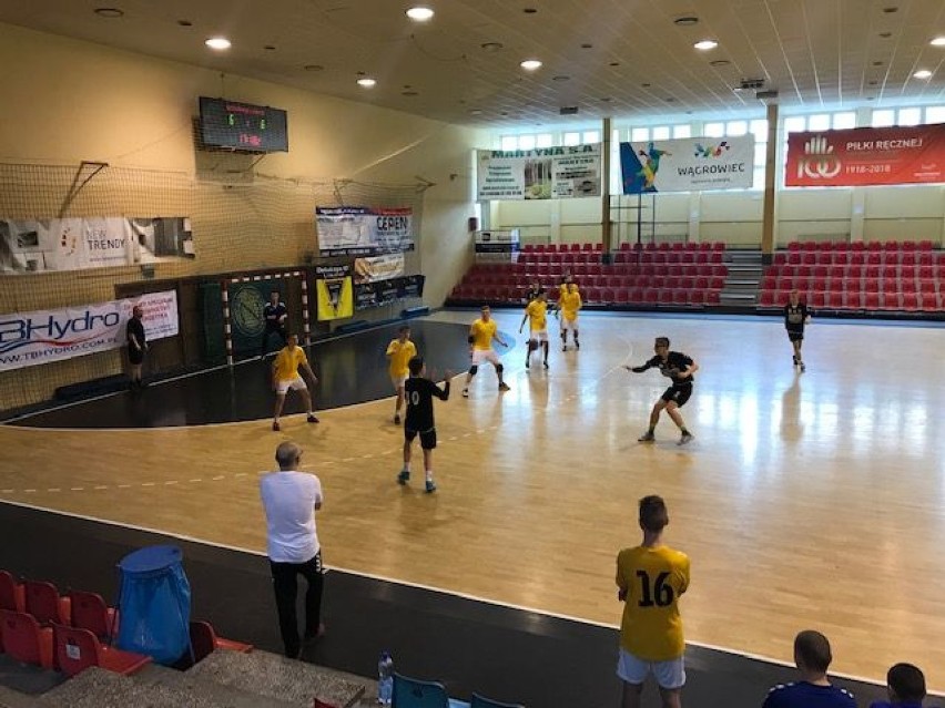 Handball Szczecinek w formie. Zagrali w Wągrowcu [zdjęcia]