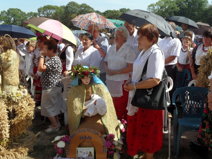 Zobacz wieńce dożynkowe na Jasnej Górze ZDJĘCIA