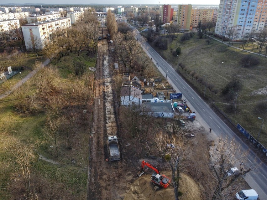 Oto, jak przebiega przebudowa torowiska na Kapuściskach w Bydgoszczy. Zdjęcia i wideo z drona