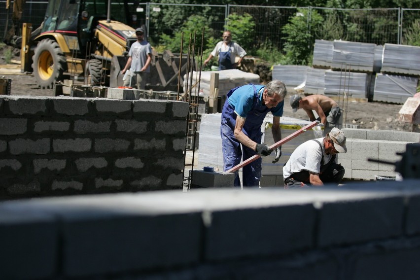 Budowa komisariatu w Sosnowcu idzie pełną parą. Zobaczcie zdjęcia