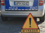 Radom. Poranne zderzenie na skrzyżowaniu na Nowej Woli Gołębiowskiej. Dwie osoby w szpitalu