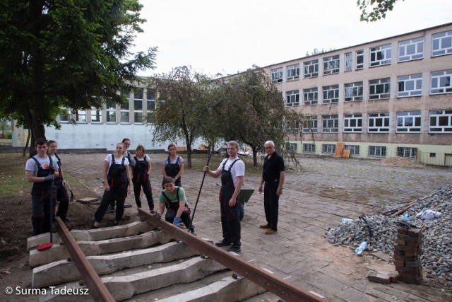 W wakacje szkoła była przebudowywana na potrzeby budowlanki