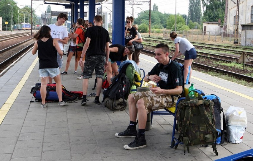 Pociąg w drodze na Woodstock zatrzymany w Szczecinie. Kierownik wezwał policję