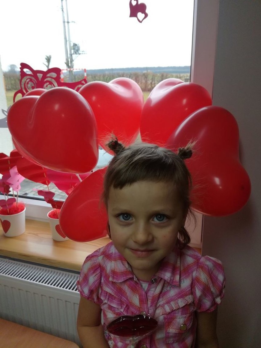 Walentynkowe atrakcje w oddziale przedszkolnym w Strugach[FOTO]