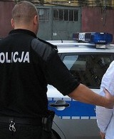 Bielsko-Biała: Nieletni napadli z nożem na ludzi
