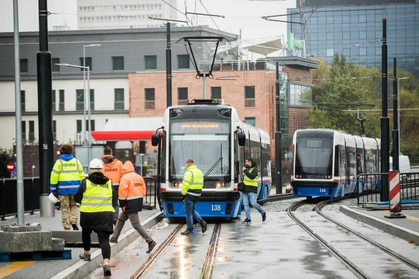 Pierwszy historyczny przejazd próbny tramwajów ul. Kujawską...