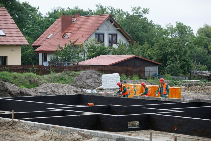 Aby budowa domu przebiegała sprawnie, trzeba nie tylko...