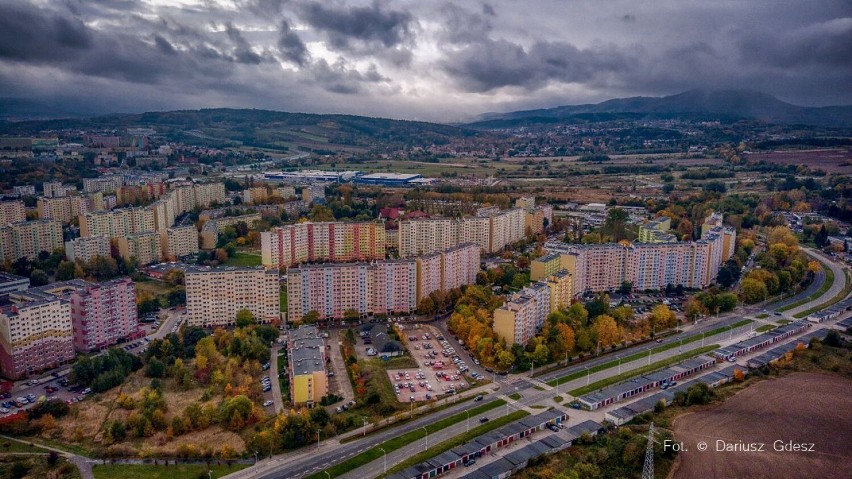 Wałbrzych: Zobacz Podzamcze z lotu ptaka wygląda magicznie (ZDJĘCIA)