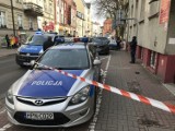 Atak z nożem na policjanta przy ul. Tuwima w Słupsku! [ZDJĘCIA, WIDEO]