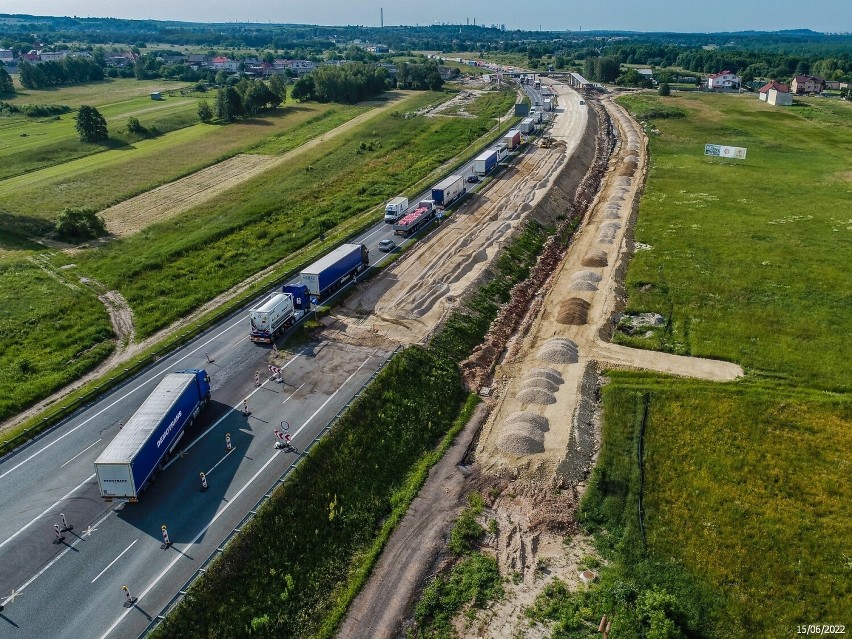 Przebudowa DK 1 do parametrów drogi ekspresowej między...