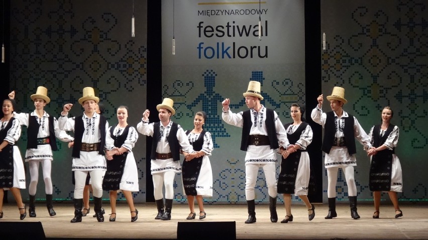 Festiwal Folkloru w Lubuskim Teatrze - Zespół z Rumunii