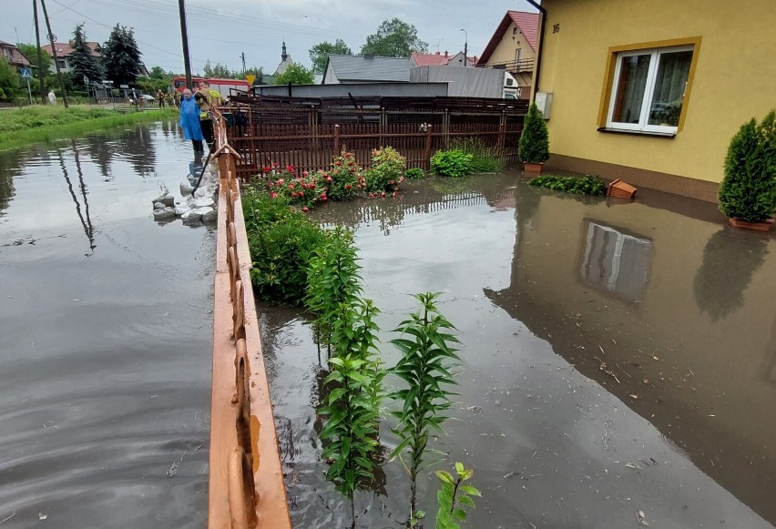 Tak wyglądała ul. Okrężna po burzy 16 czerwca