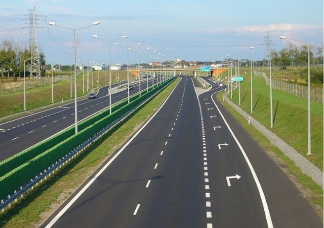 Autostrada A2 w Poznaniu. Licencja GNU Wolnej Dokumentacji 1.2