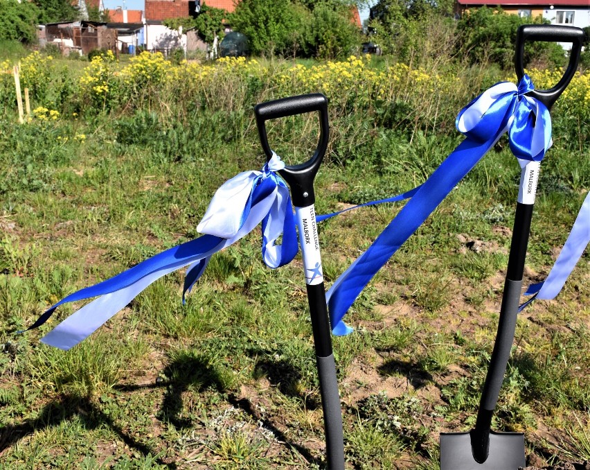 Malbork. Budowa domu dla ofiar przemocy rozpoczęła się w poniedziałek. Cały czas można wspierać tę ważną społeczną inicjatywę Teen Challange