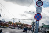 Trasa W-Z zaskoczyła kierowców. “Totem” i jego strażnicy zniknęli. Przejazdu dalej nie ma [ZDJĘCIA]