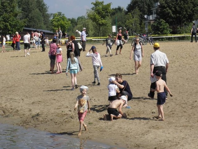 Woda nad Jeziorem Starogrodzkim została zbadana przez Sanepid