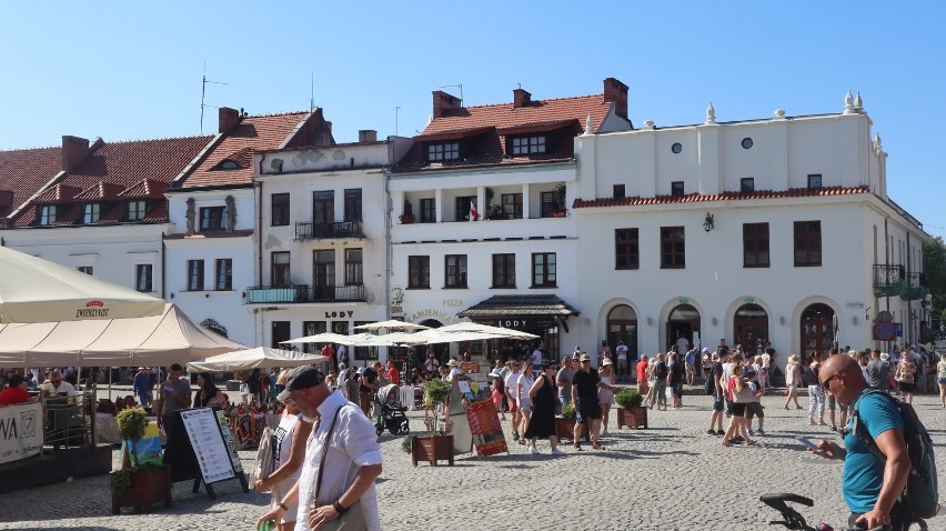 W niedzielę Kazimierz Dolny przeżywał prawdziwe oblężenie. Byliście? Sprawdźcie czy jesteście na zdjęciach