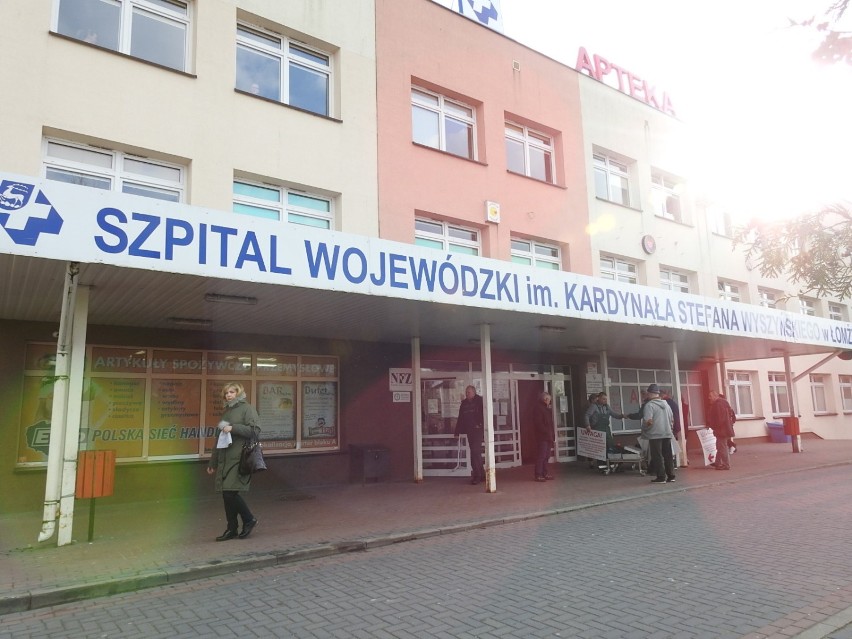 Jacek Roleder, dyrektor szpitala w Łomży, zakażony koronawirusem. Przebywa w izolacji domowej