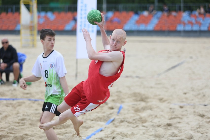 Młodzieżowe Mistrzostwa Małopolski w Piłce Ręcznej Plażowej