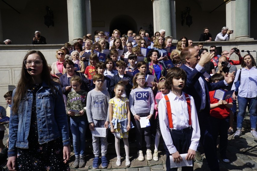 "Oda do radości", czyli hymn Unii Europejskiej, została...