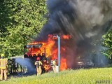 W Turawie spłonął autobus przewożący dzieci. Pasażerowie wysiedli chwilę wcześniej