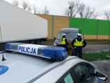 Wieruszowscy policjanci odzyskali skradzionego we Wrocławiu busa