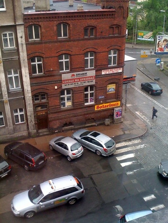 Skrzyżowanie ulicy Krasińskiego z Niemcewicza.