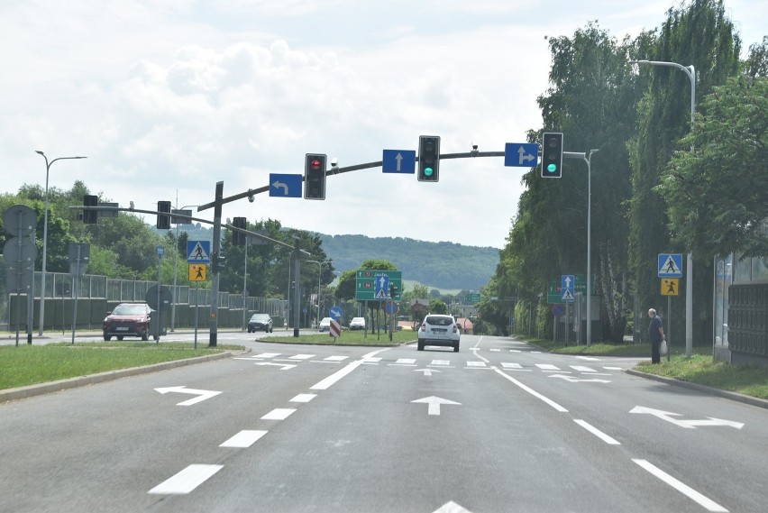 Tarnów ma tylko jedną obwodnicę, w ciągu DK 94, która od...