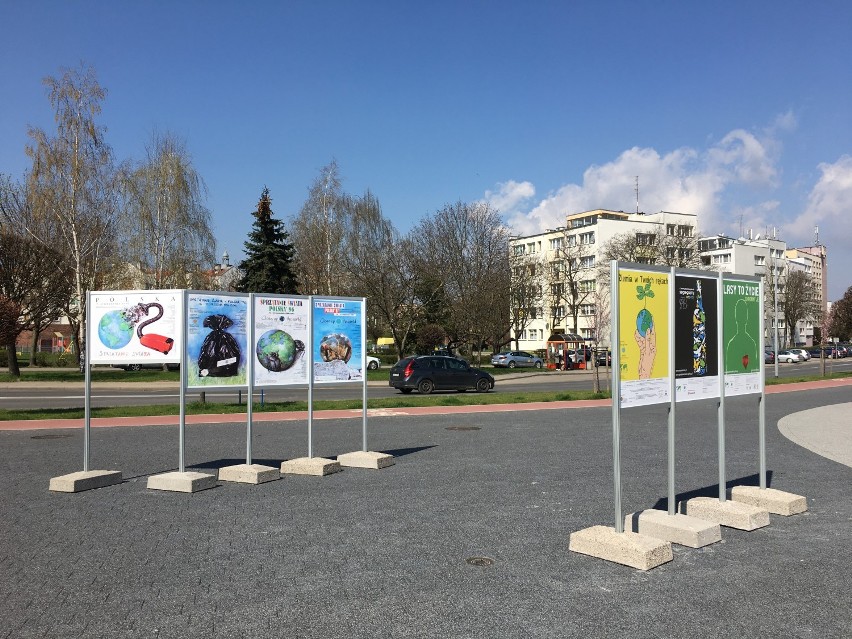 Wystawa plakatów proekologicznych już na placu Zwycięstwa w Oleśnicy