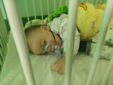 Dwuletni Bruno z Pruszcza potrzebuje pilnej operacji serca. Koszt operacji to 1,5 miliona złotych. Rodzice dziecka zbierają pieniądze