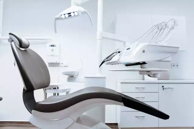 NFZ i Rzecznik Praw Pacjenta wszczął postępowanie w sprawie dentystki z Kikoła, która nie przyjęła pacjentki.