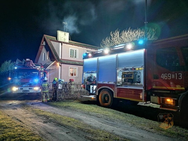 20 lutego 2023 r. strażacy z OSP Ryjewo i KP PSP Kwidzyn gasili pożar przewodu kominowego w jednym z domów w Ryjewie