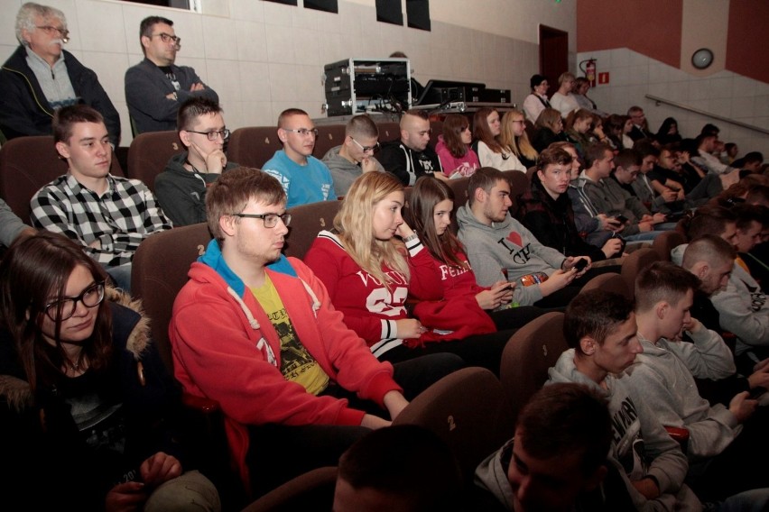 Złotów: W sali kinowej ZCAS-u odbył się wykład Jerzego Brukwickiego