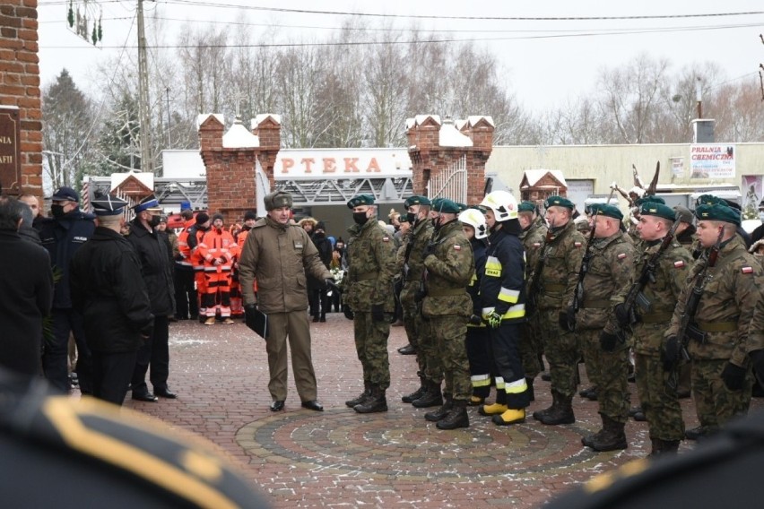 Pogrzeb tragicznie zmarłej strażaczki z OSP Czernikowo.