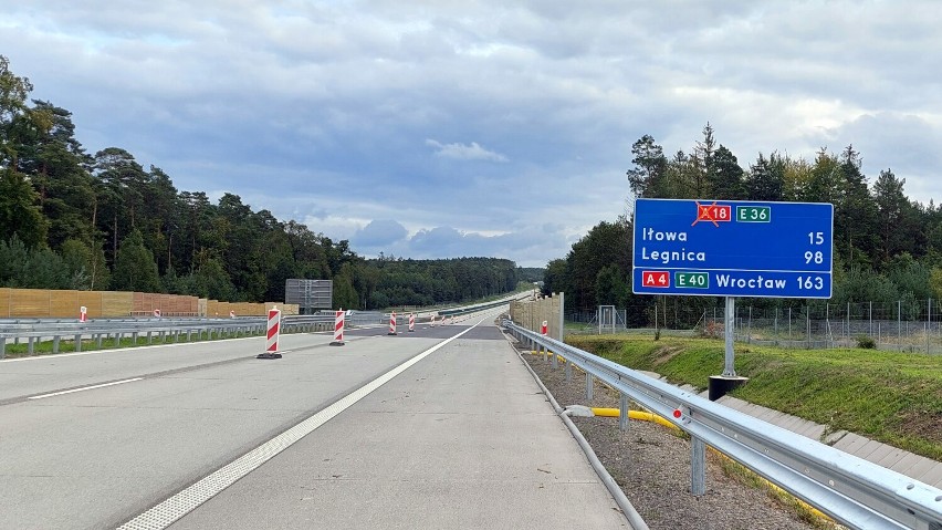 Pierwszy odcinek autostrady A18 między Żarami, a Iłową...