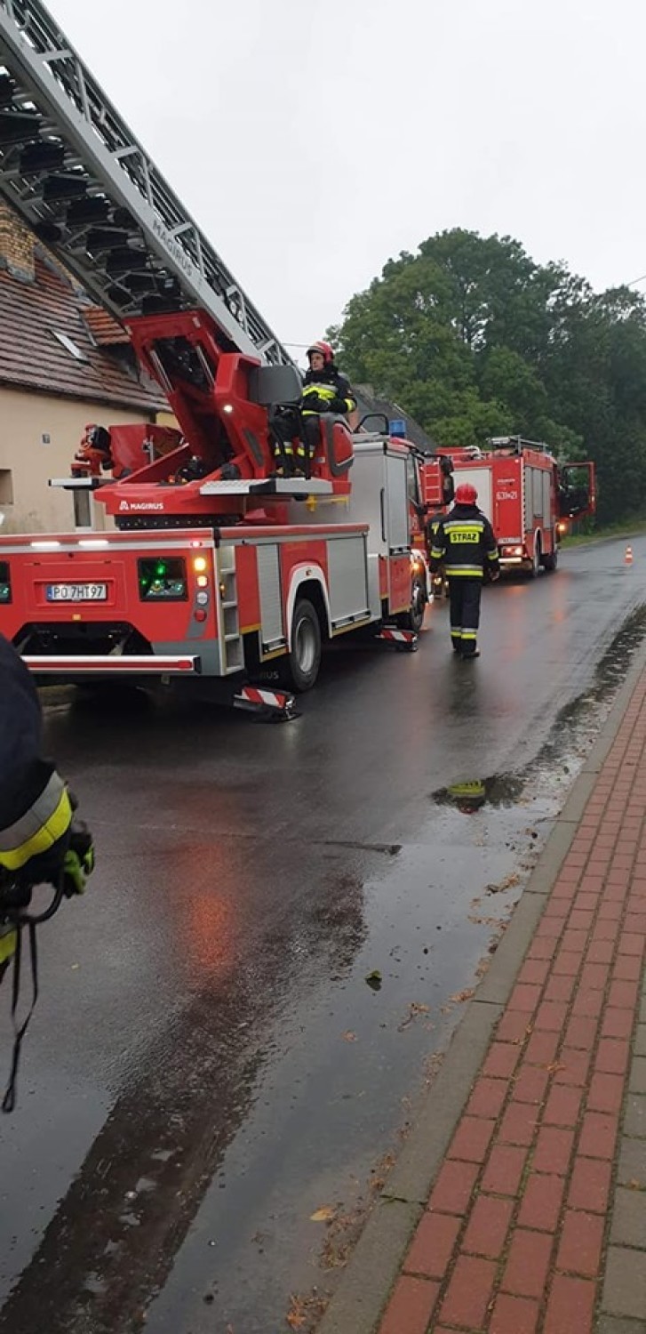 Strażacy po raz kolejny interweniowali przy pożarze sadzy w kominie [ZDJĘCIA] 