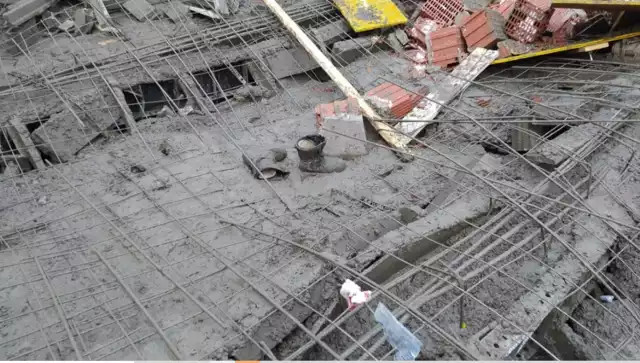 Do katastrofy doszło podczas betonowania stropu na sali gimnastycznej przy SP w Żurowej