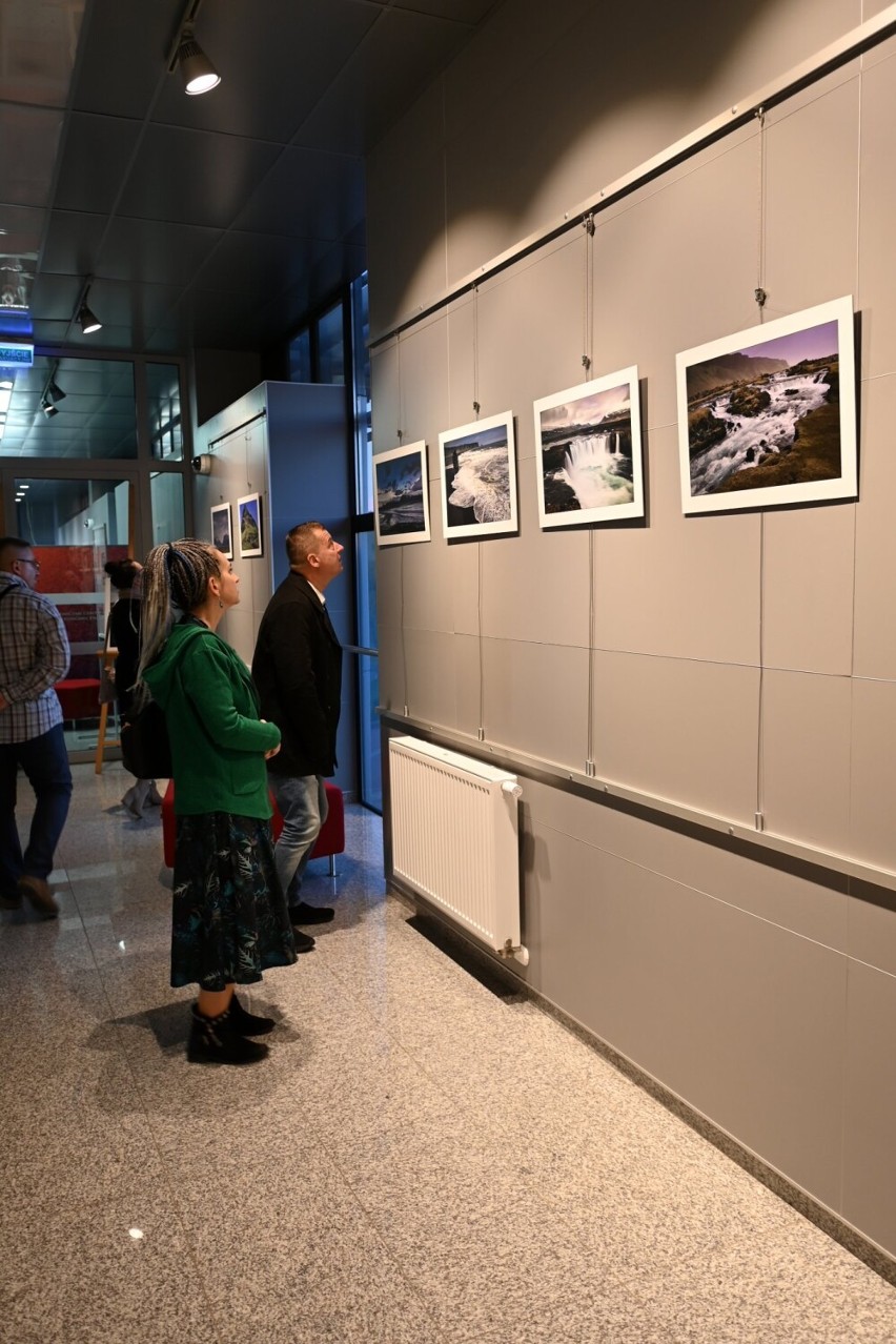 Wyjątkowe zdjęcia z Islandii na wystawie w Chełmskiej Bibliotece Publicznej 