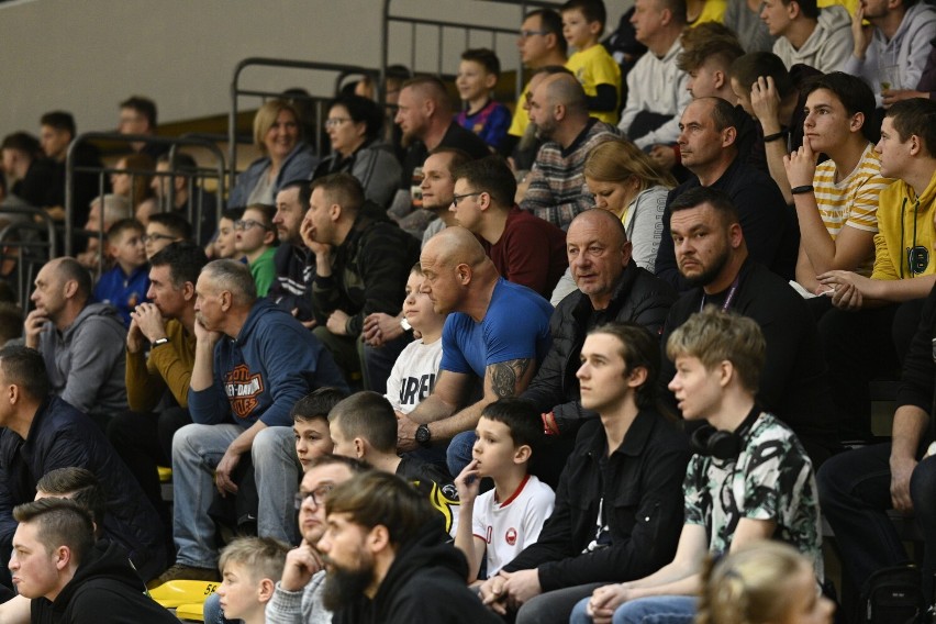 Kibice na meczu Futsal Świecie - Jagiellonia Białystok. Zobacz zdjęcia