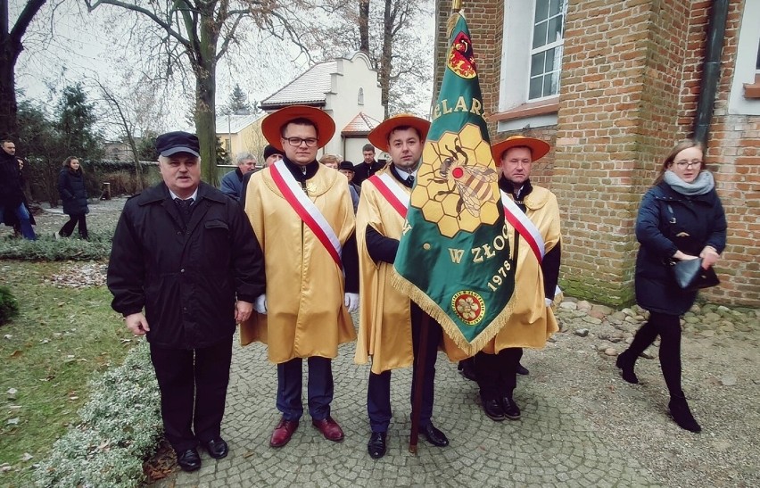 Pszczelarze ze Złoczewa świętowali z okazji dnia ich patrona ZDJĘCIA