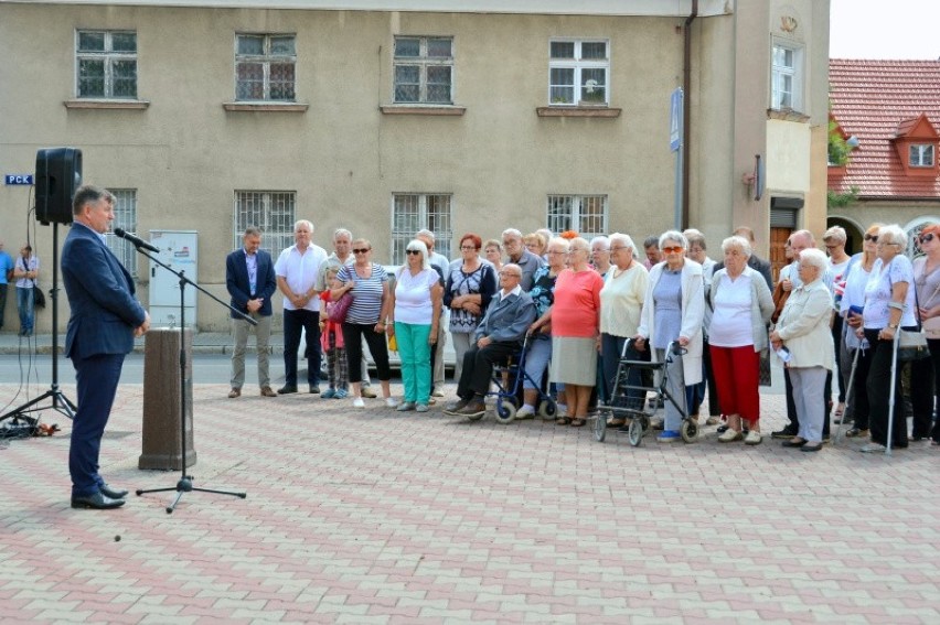 W Zbąszynku odbyły się uroczyste obchody 76. rocznicy...